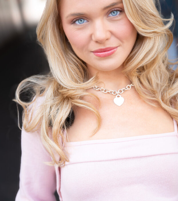 Emma_Flynn-26-RET_(3)